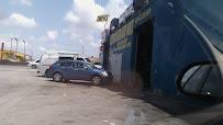 103 Used Auto Parts019