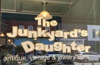 The Junkyard's Daughter02