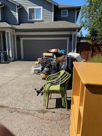 Jonny's Junk Hauling & Dumpster Rental Of Santa Rosa02