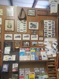 Smith & Jones Antique Auto Parts02