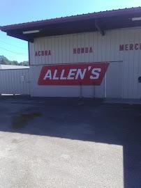 Allen's Used Auto Parts03