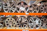 Lucky Line Auto Parts03