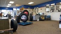 Beacon Tire Center03