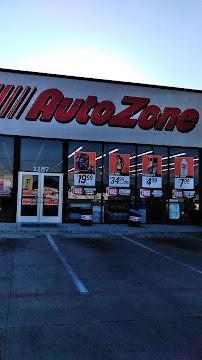 AutoZone Auto Parts03