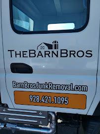 Barn Bros Junk Removal03