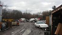 Northside Salvage Yard04