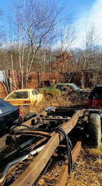 Hines Salvage Yard04