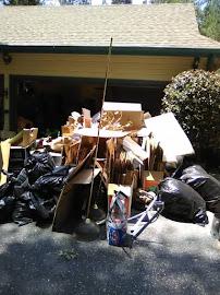 Aaron's Junk in the Trunk | Junk Removal Grass Valley, CA04