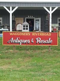 Waggoners Riverroad Antiques04