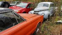 Les's Auto Salvage05