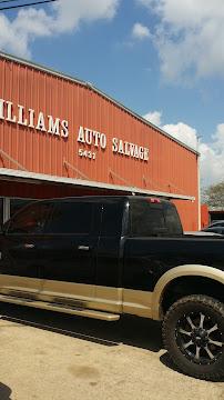 Williams Auto Salvage05