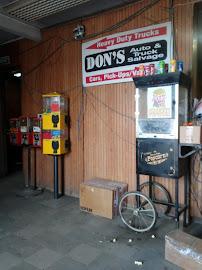 Don's Auto & Truck Salvage05