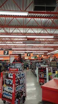 AutoZone Auto Parts05