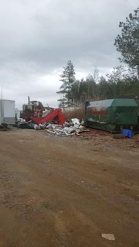 Sadler's Salvage Yard06