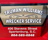 Williams Car Care & Wrecker06