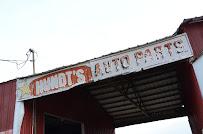 Hundt's Auto Salvage07