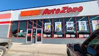 AutoZone Auto Parts07