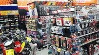 AutoZone Auto Parts07