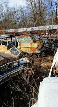 Hines Salvage Yard08