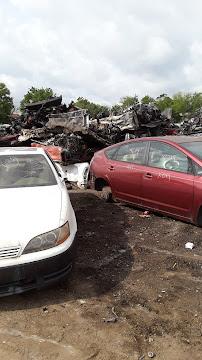 Webb's Auto Salvage08