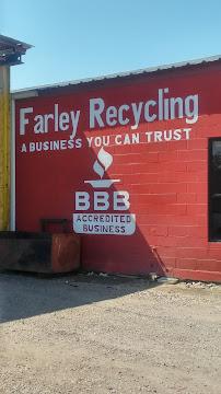 Farley Recycling08