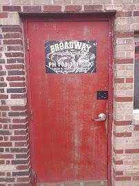 Broadway Auto Parts-Glass Ltd08