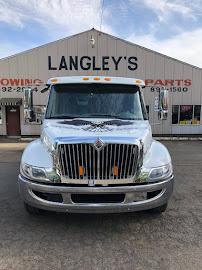 Langley's Towing and Auto Salvage09