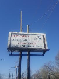 New Todd's Auto Parts And Used Car Dealer09