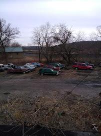 Baker's Auto Salvage010