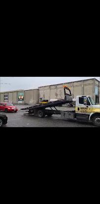 Best Towing and Service010