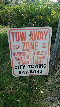 City Towing LLC010