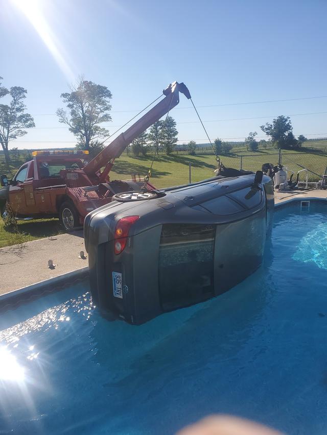 A & Z Towing & Recovery Inc, Lexington, Kentucky