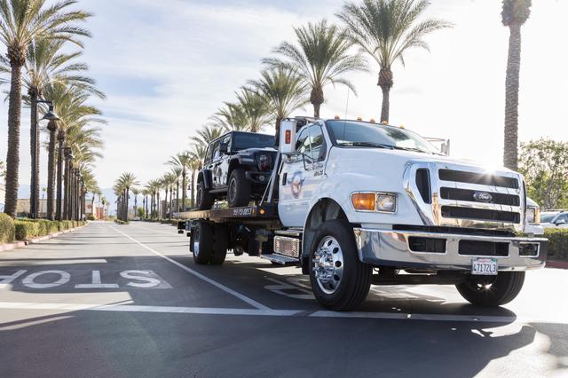 Lifesavers Towing