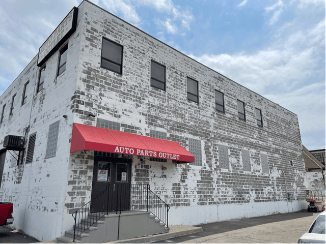 Auto Parts Outlet - Bridgeport