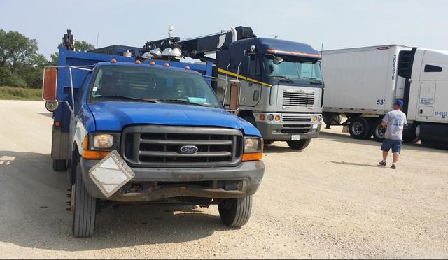 Tan-Kansas Truck Service - Auto / Pickup Truck shop, Wichita, Kansas