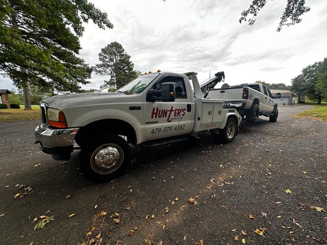 Hunter’s Towing