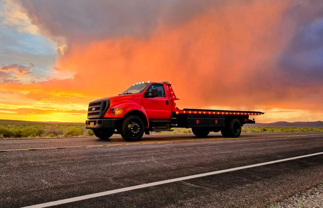 TIMBERLINE MOBILE REPAIR & TOWING