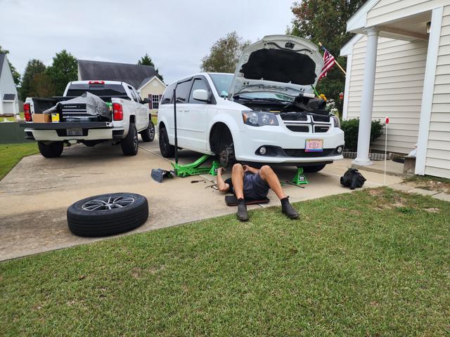 Brads Mobile Car Care LLC