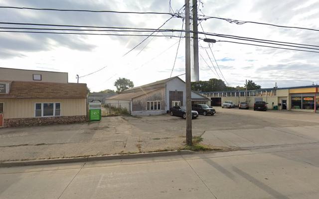 House of Parts, Dixon, Illinois