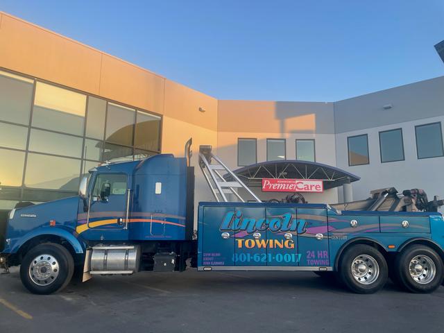 Brett's Heavy Duty Towing and Roadside