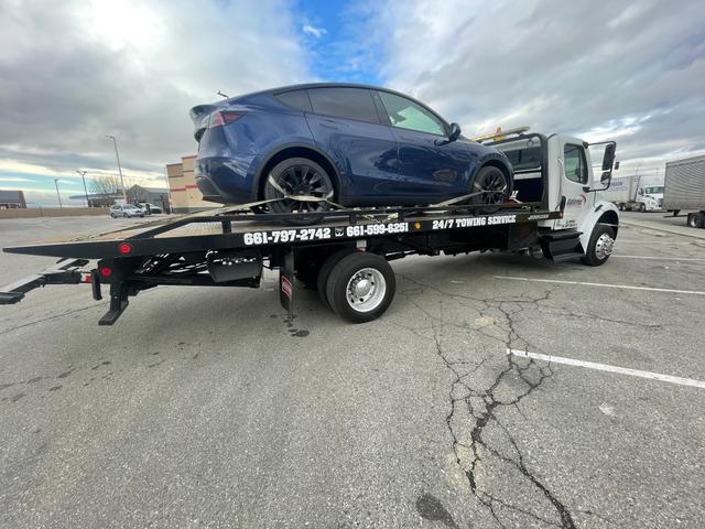 24/7 Tow Service