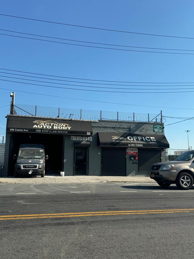 Action Auto Body, Brooklyn, New York