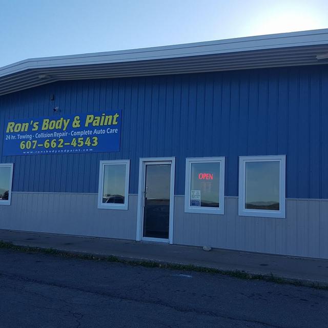 Ron's Body & Paint Inc, Cortlandt, New York