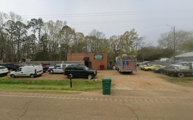 American Automotive & Towing, Raymond, Mississippi
