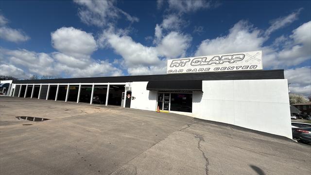 RT Clapp Automotive - a Main Street Auto shop, Knoxville, Tennessee