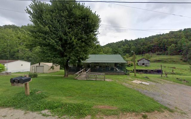 Ron's Mobile repair and towing, Winfield, West Virginia