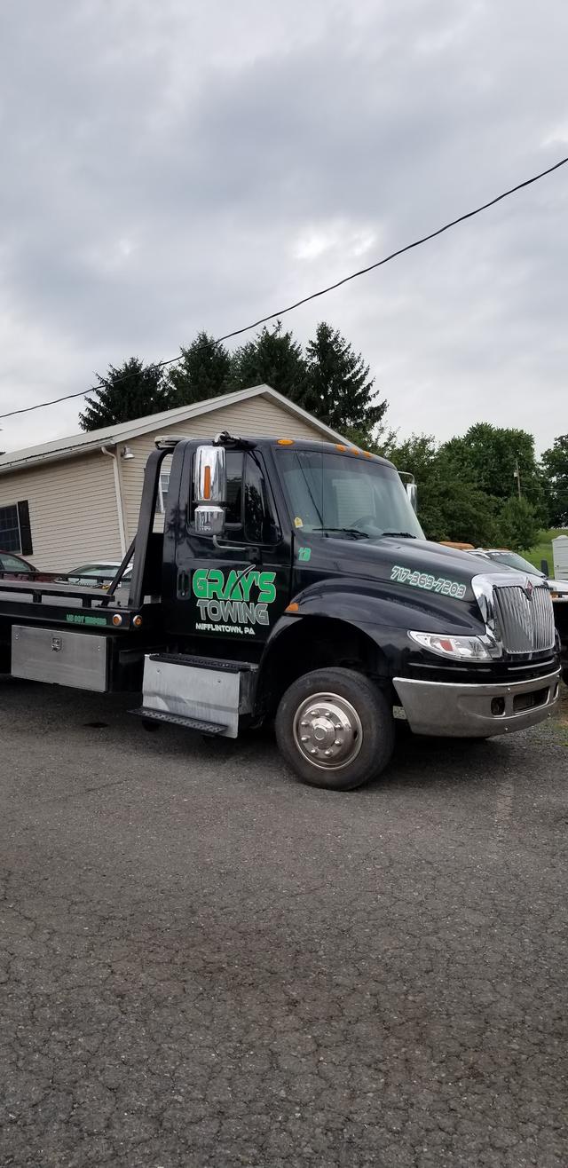 Grays Towing