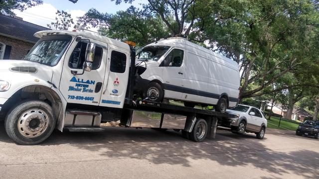 Allan motors & wrecker service, Houston, Texas