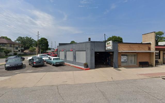 Gene's Sunoco Station, North Liberty, Indiana