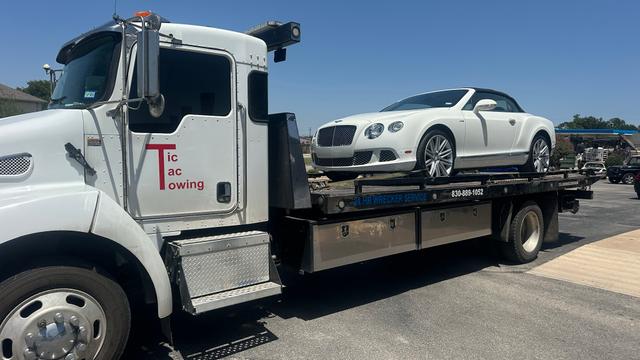 Tic Tac Towing LLC
